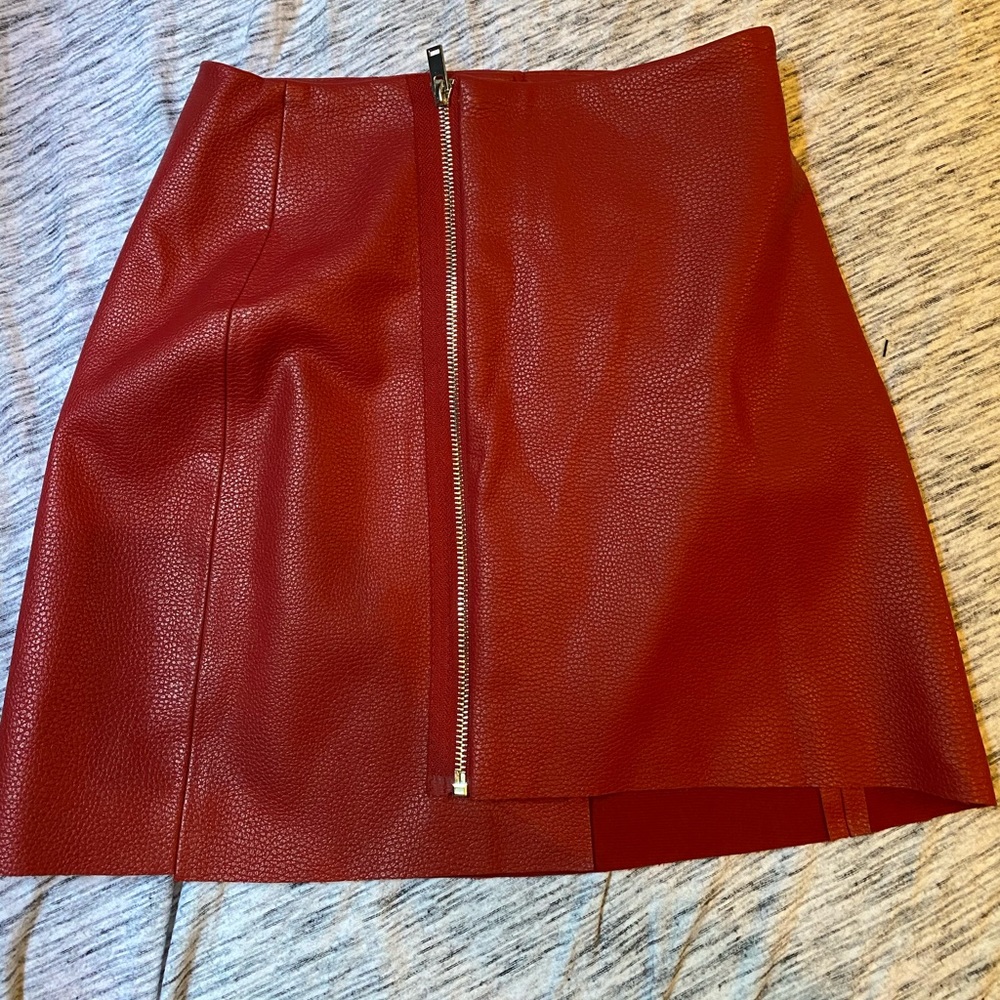Women skirt